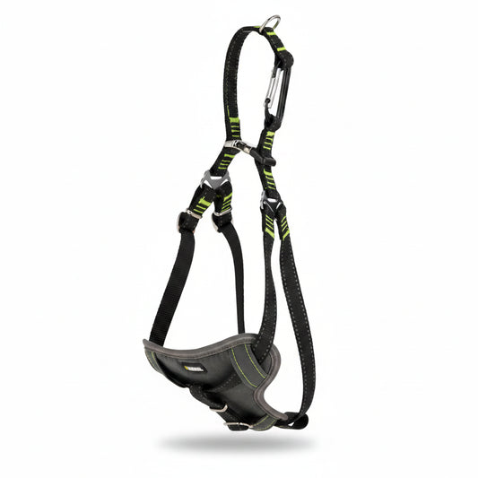 Kerbl Car Safety Harness (M-L  37-45 cm)